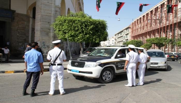 احياء اليوم العالمي للمرور بميدان الشهداء