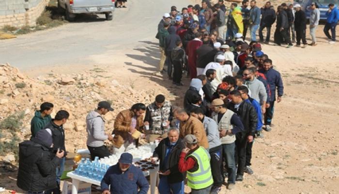 استقبال اهالي مدينة فرسطاء بجبل نفوسة للنادي الليبي للرحلات السياحية وسيارات الرالي الصحراوي 