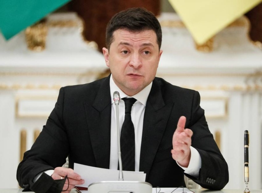 الرئيس الأوكراني يقترح اجتماعاً ثلاثياً مع بايدن وبوتين.