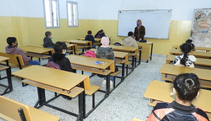 وزارة التعليم تسمح بالدراسة عن بعد للطلبة الذين تحول حالتهم الصحية دون التواجد بالمدارس.