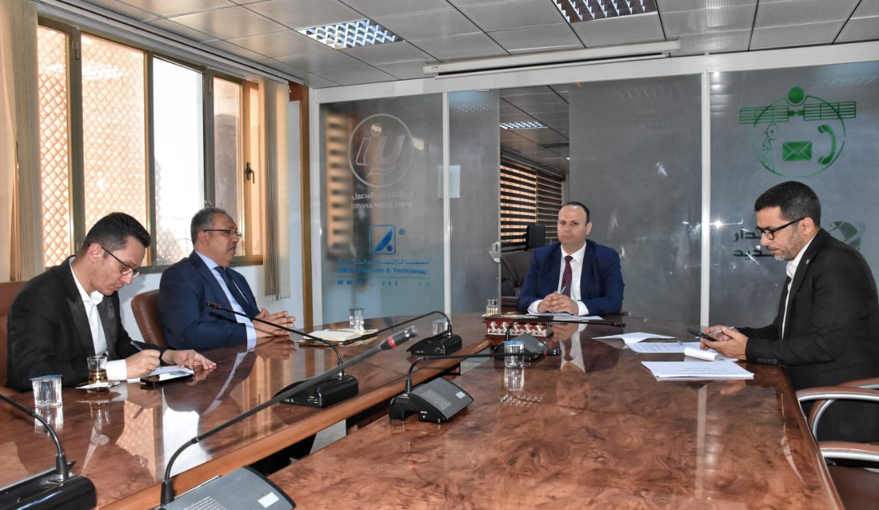  رئيس الهيئة العامة للاتصالات والمعلوماتية  يناقش مع الاكاديمية الليبية للاتصالات والمعلوماتية البرامج التدريبية