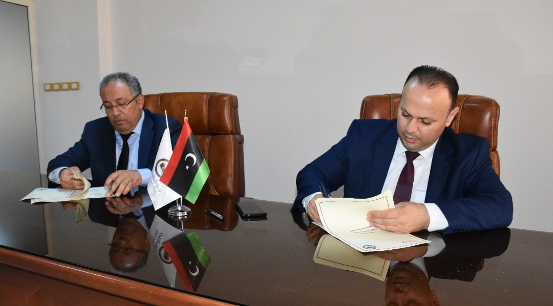 الهيئة العامة للاتصالات والمعلوماتية توقع اتفاقية تعاون مشترك مع الأكاديمية الليبية للاتصالات.