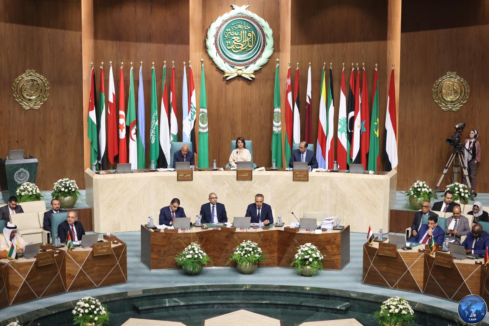 (Al-Manqoush) préside les travaux de la 158e session ordinaire du Conseil de la Ligue des États arabes au niveau ministériel.