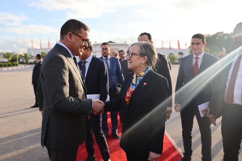  رئيس حكومة الوحدة الوطنية يختتم زيارته لتونس . 