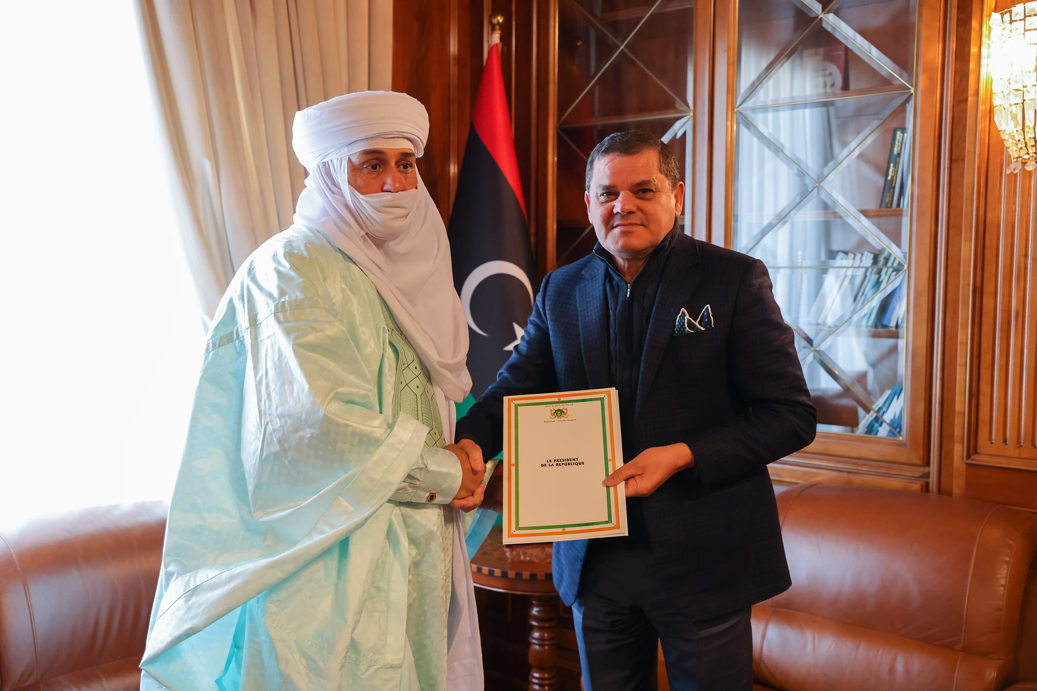 Al-Dabaiba receives a written message from the President of Niger, Mohamed Bazoum.
