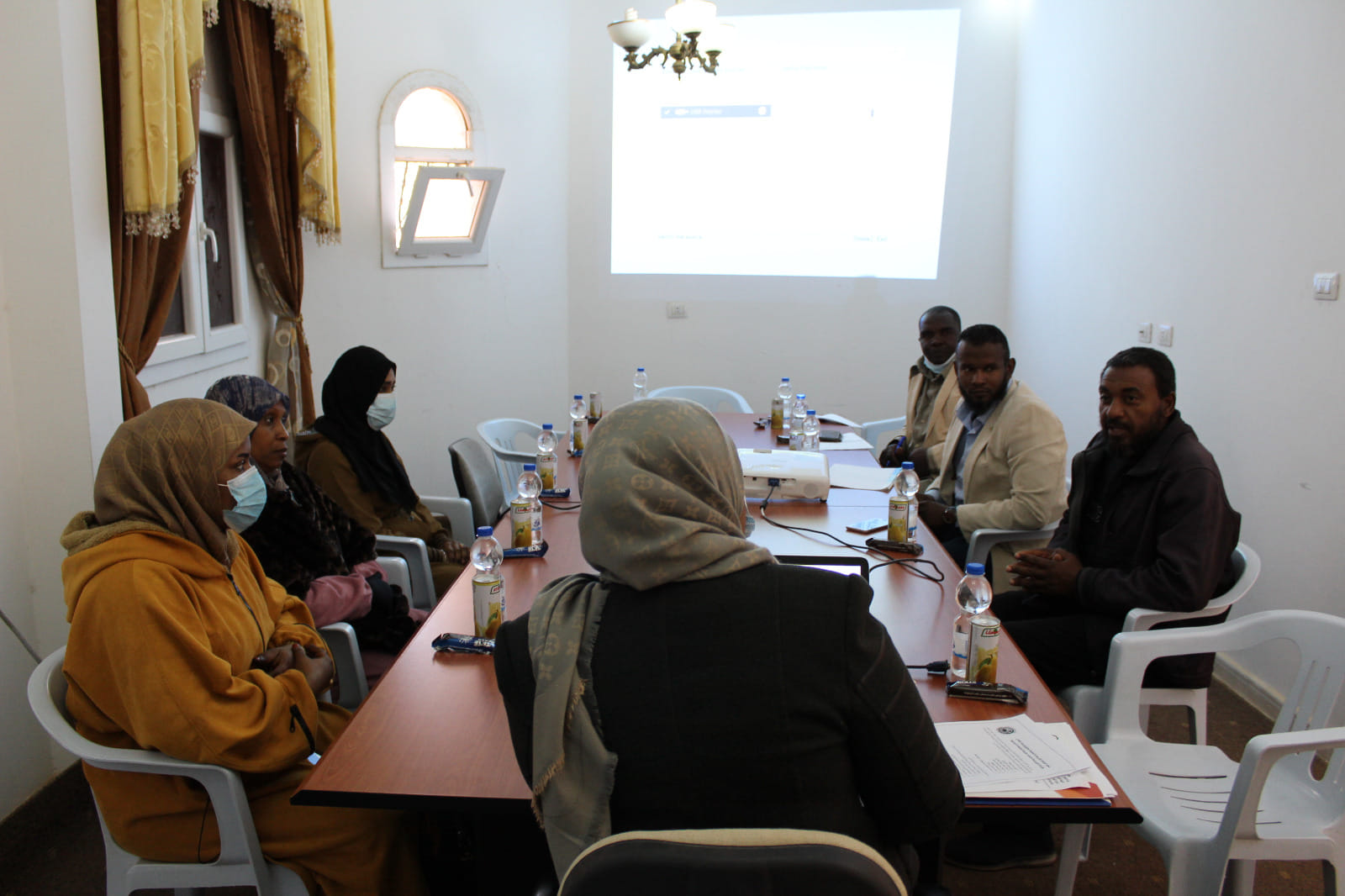  إدارة التوثيق والمعلومات بالمركز الليبى لابحاث الصحراء و تنمية المجتماعات الصحراوية  تستعرض محددات الخطة السنوية لهذا العام . 