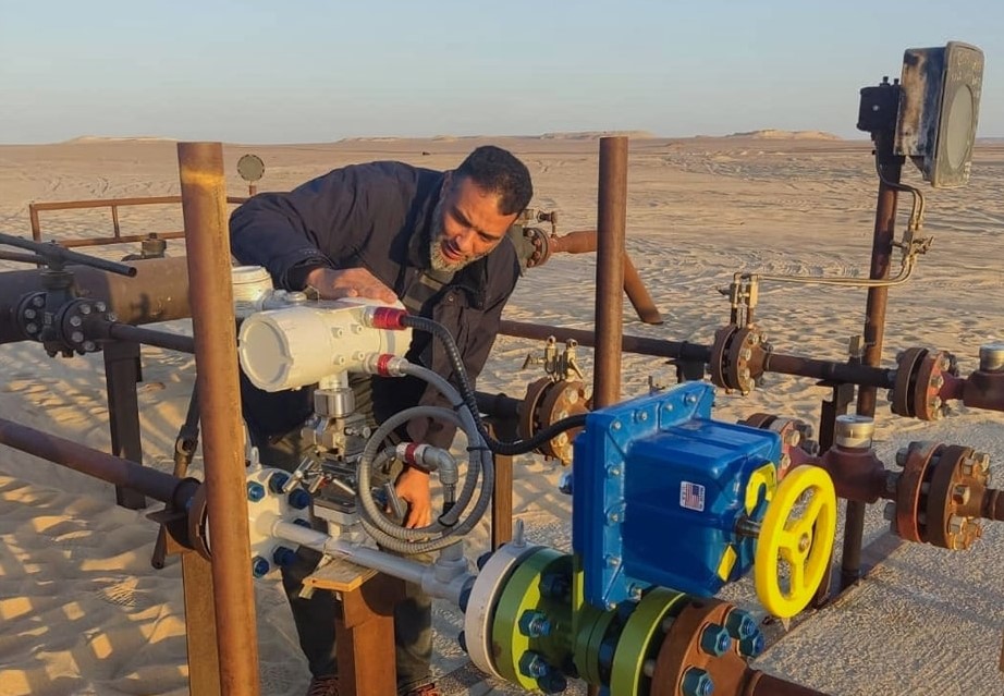 شركة سرت تبدأ في تطبيق تقنيات الحقول النفطية الذكية لأول مرة في ليبيا