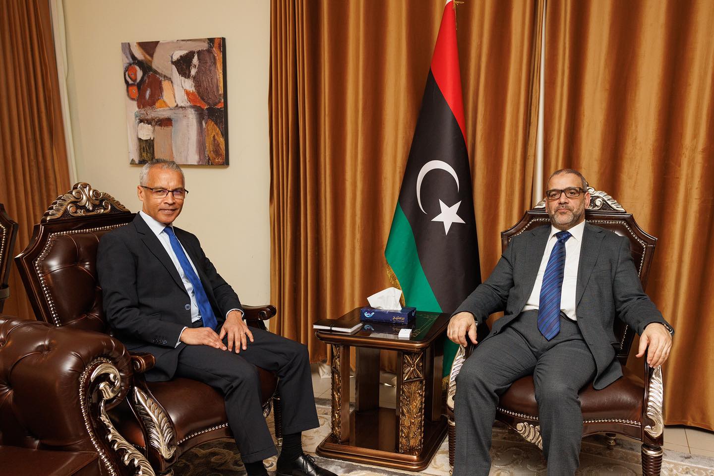 M.al-Meshri, rencontre l'ambassadeur de France en Libye.