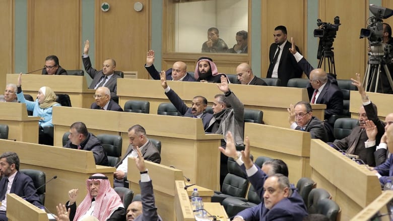 مجلس النواب الاردني يصوت على طرد سفير الكيان الصهيوني من عمان .