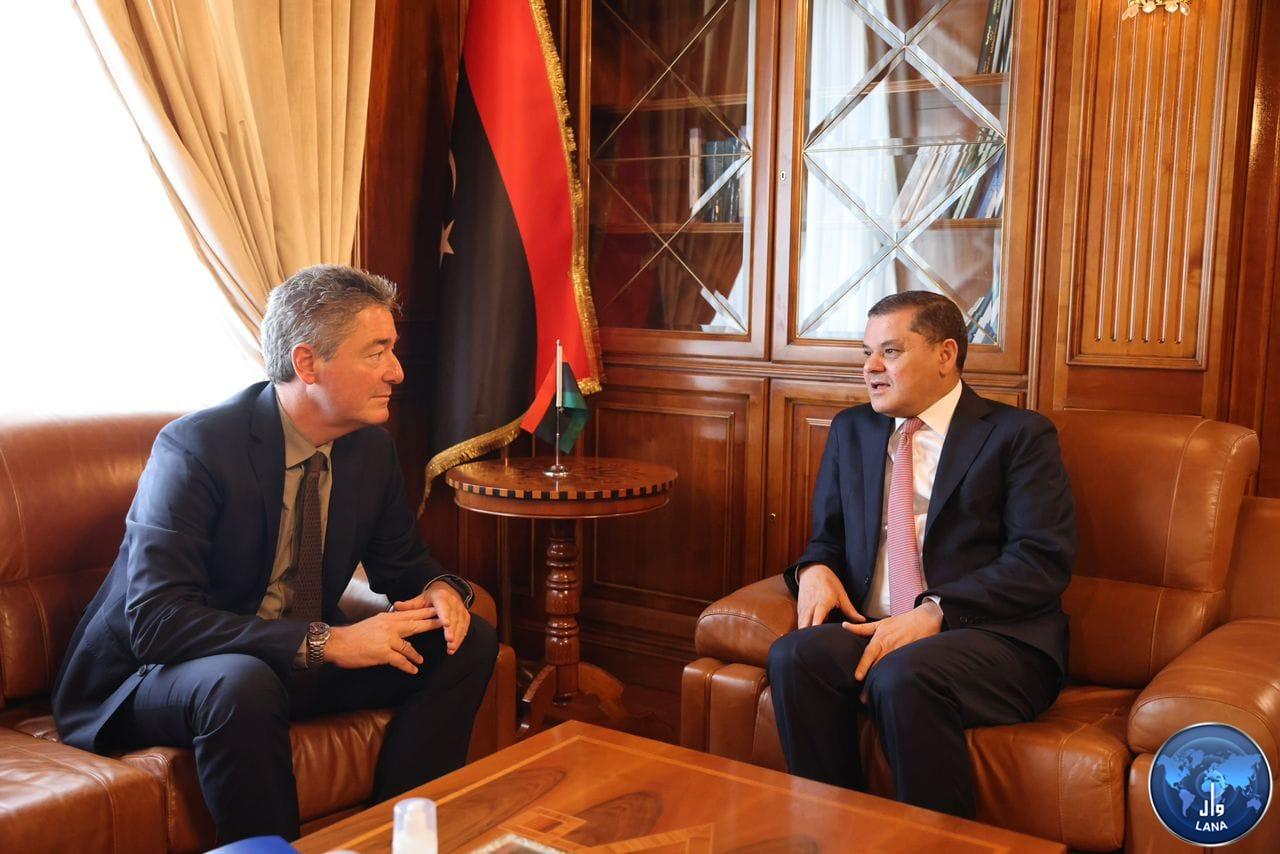 Le PM du GUN s'entretient avec l'ambassadeur d'Allemagne autour des aspects de coopération entre la Libye et l'Allemagne surtout dans le domaine économique.