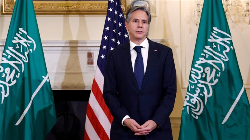 وزير الخارجية الأمريكي يزور السعودية لحضور اجتماع وزاري لمجلس التعاون الخليجي .