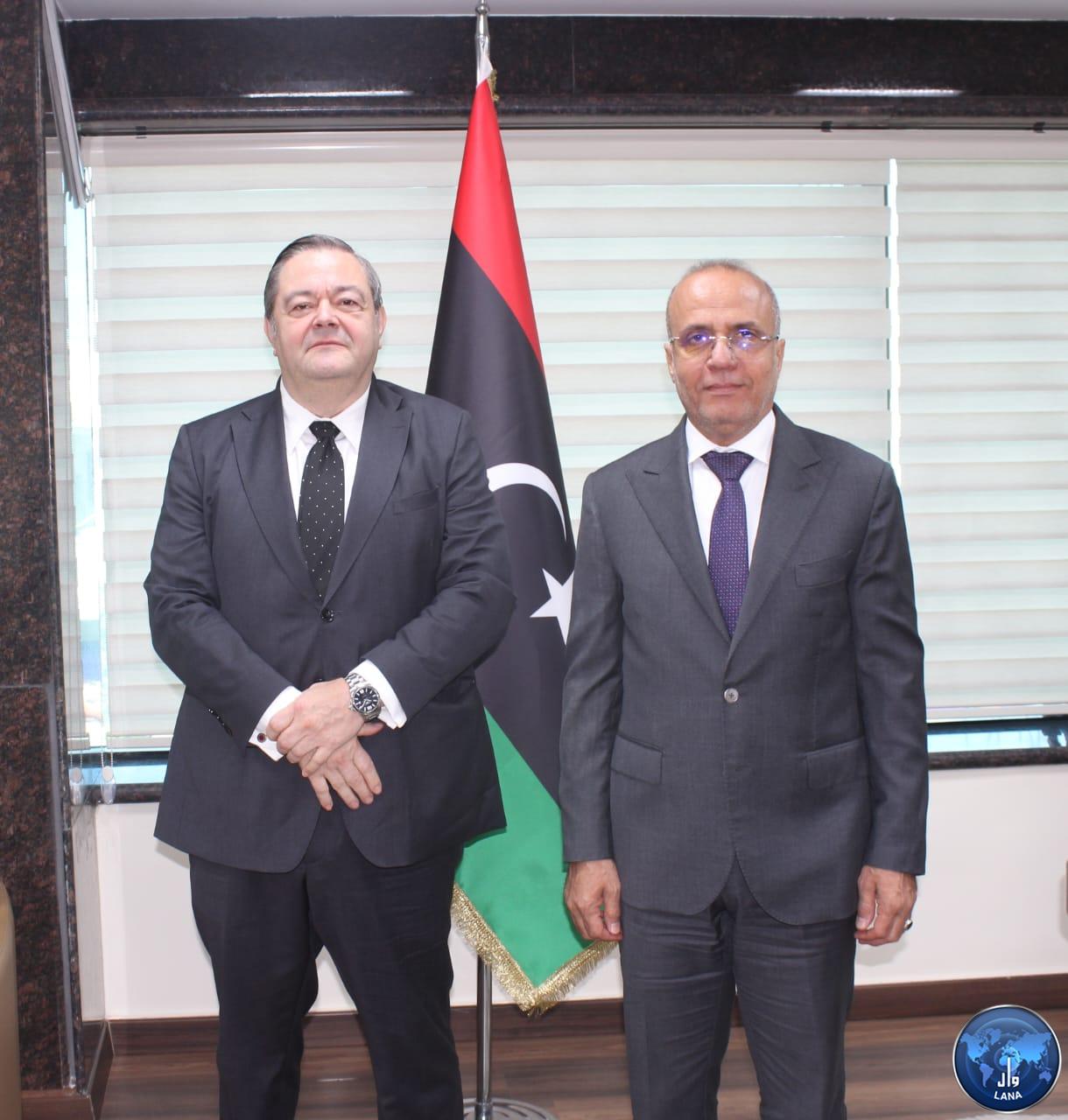 Al-Lafi receives the Spanish ambassador to Libya, and thanks him for the role of the Spanish rescue team since the Derna disaster.