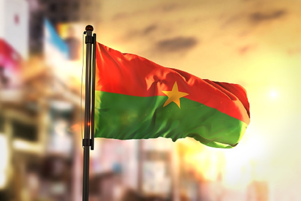 المجلس العسكري في بوركينا فاسو يعلن عن إحباط محاولة انقلابية.