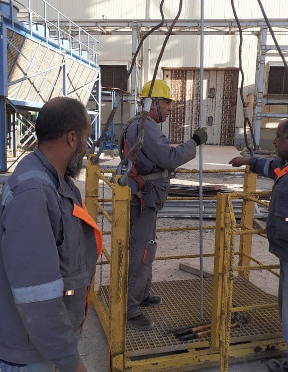 دخول الوحدة الخامسة بمحطة كهرباء الزويتينة على الشبكة العامة بعد الانتهاء من صيانتها.