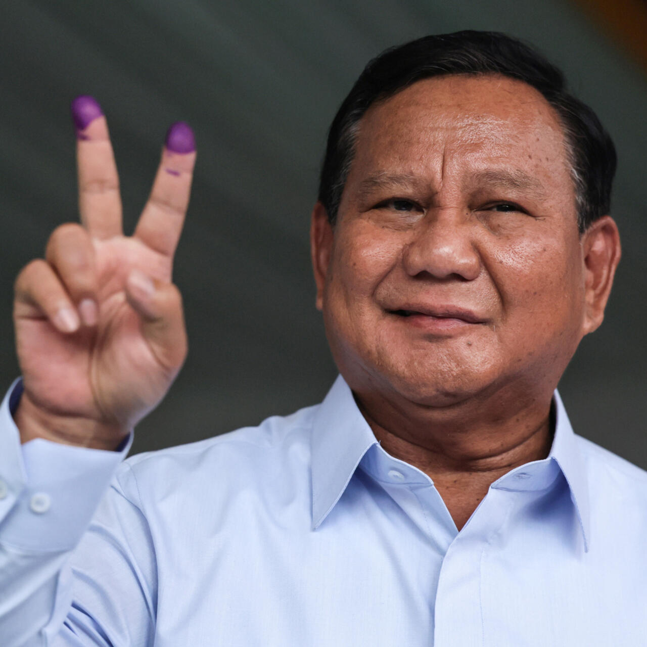  برابوو سوبيانتو يعلن فوزه في انتخابات إندونيسيا الرئاسية قبل الاعلان الرسمي عن نتائجها .