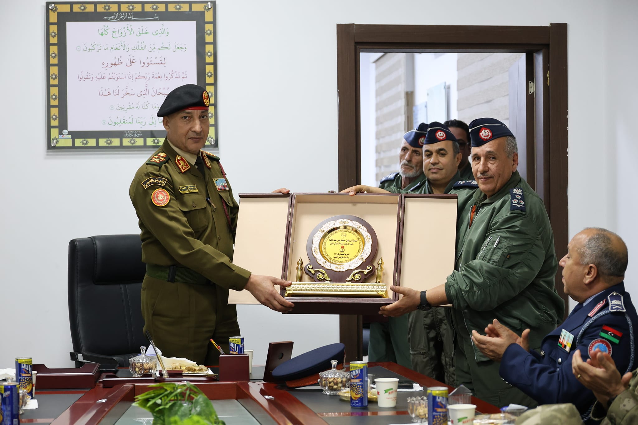 رئيس الأركان العامة للجيش الليبي،  يفتتح المبنى الجديد للسرب (1314) للطيران العمودي.