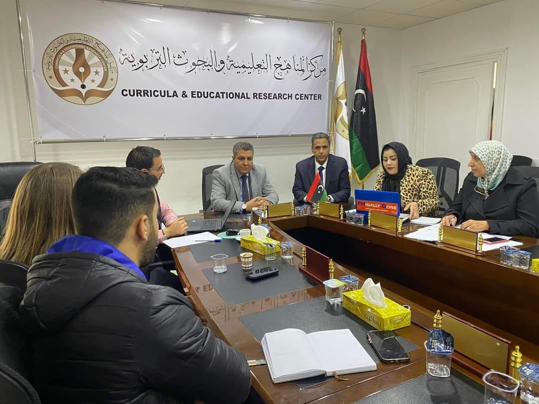 وزارةالتّعليم تناقش مع مكتب برنامج الأغذية العالمي في ليبيا إطلاق مبادرة اليوم الدّراسي الكامل   .