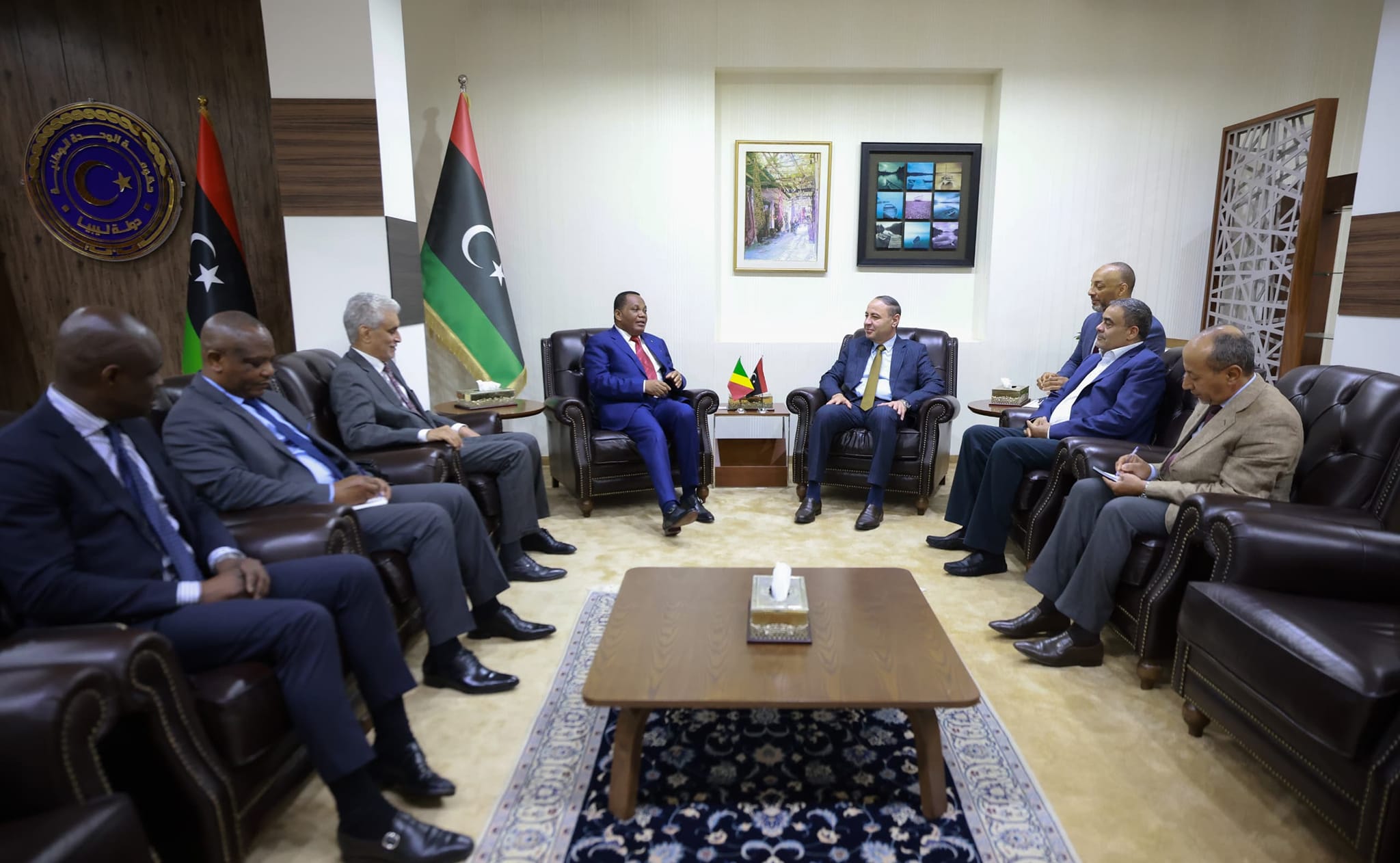  الباعور  يبحث مع وزير خارجية  الكونغو  العلاقات الثنائية بين البلدين وملف المصالحة الوطنية في  ليبيا. 