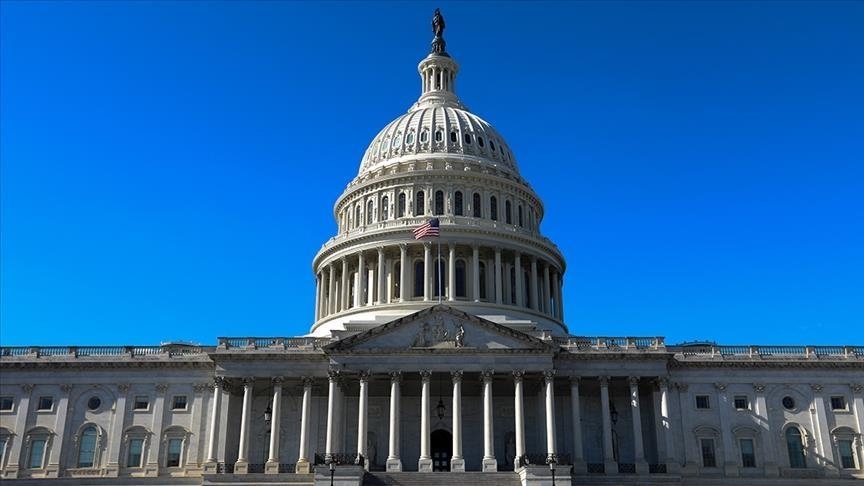  الكونغرس الأمريكي يقر مقترح ميزانية مؤقتة ويوقف تمويل الأونروا.