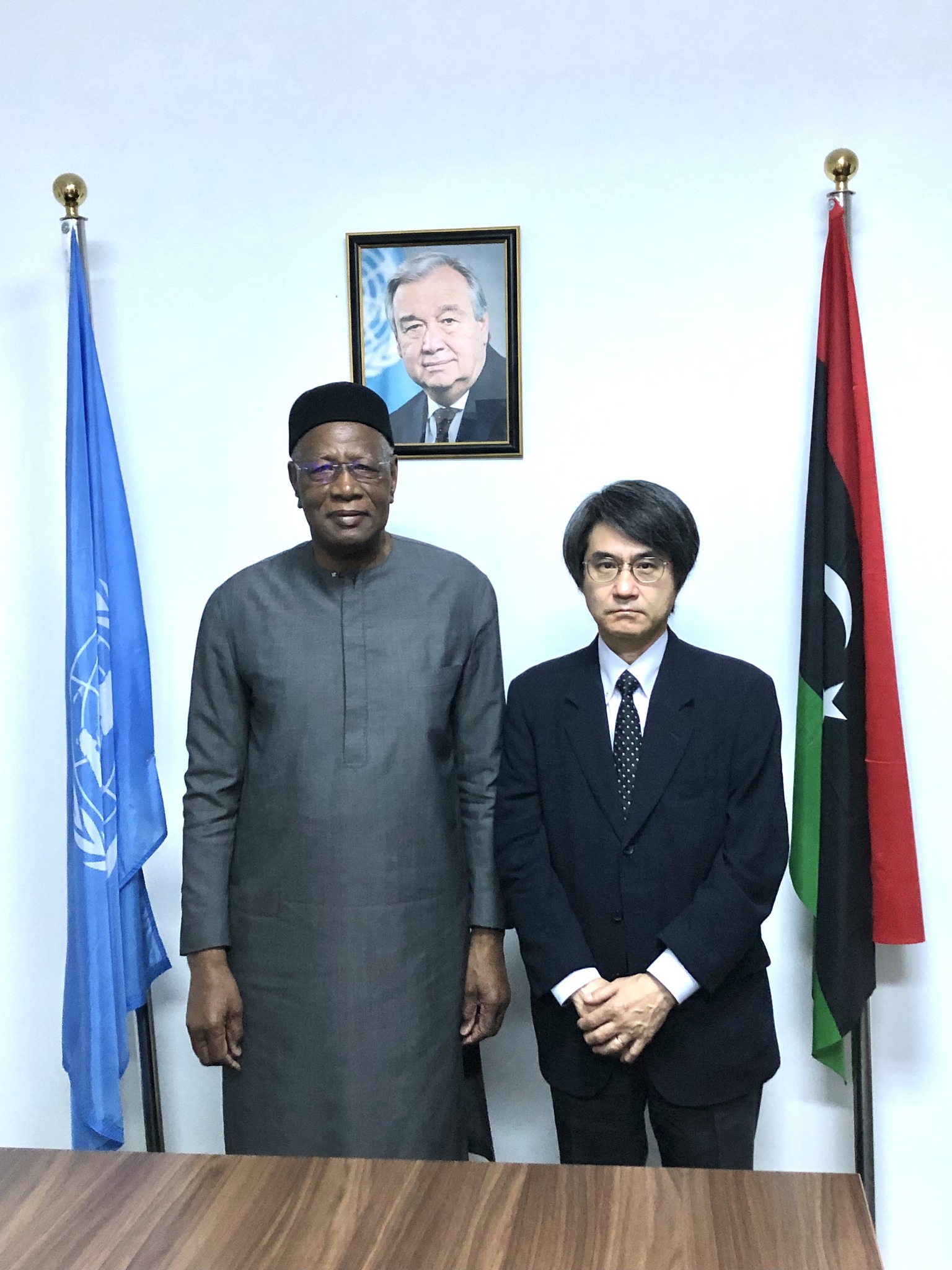 سفير اليابان لدي ليبيا يبحث مع  " عبدالله باتيلي  " اخر التطورات التي تحيط بالعملية السياسية في ليبيا .