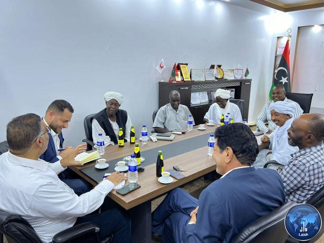  وفد خارجية الحكومة المكلفة من مجلس النواب يلتقي ممثلو اللجنة المقترحة للجالية السودانية بالكفرة
