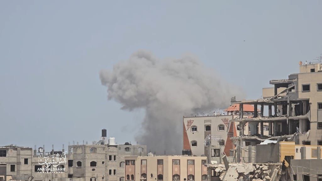 المرصد الأورومتوسطي لحقوق الإنسان يحذر من ارتكاب الإحتلال الإسرائيلي مذبحة في بلدة بيت لاهيا شمال قطاع غزة 