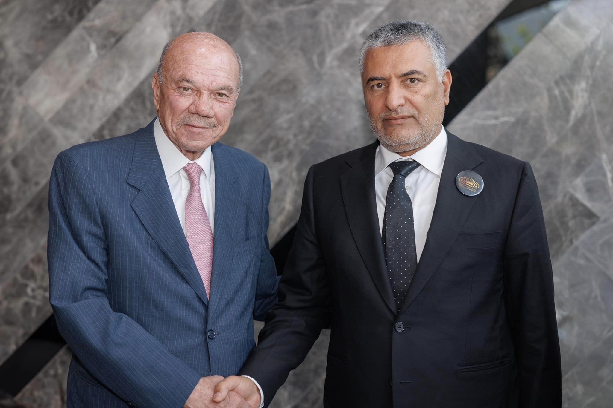 تكالة يلتقي رئيس مجلس الأعيان الأردني باسطنبول.