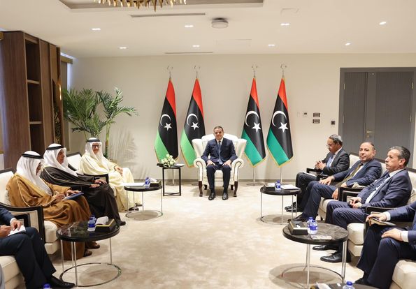 الدبيبة والزياني يناقشان تفعيل اللجنة العليا الليبية البحرينية.