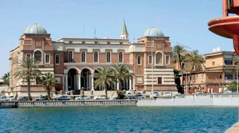 مصرف ليبيا المركزي يفصح عن حجم الإيرادات والانفاق خلال 4 أشهر .