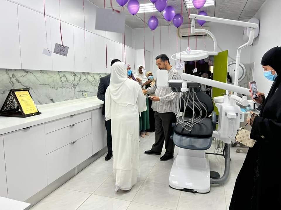   وال الجفرة : إعادة إفتتاح عيادة الأسنان بمستشفى عافية بهون  بعد تجهيزها بأحدث التقنيات الطبية . 
