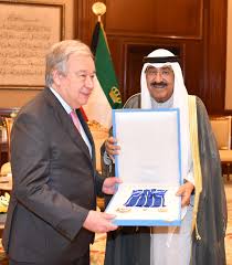 أمير الكويت يلتقي الأمين العام للأمم المتحدة .
