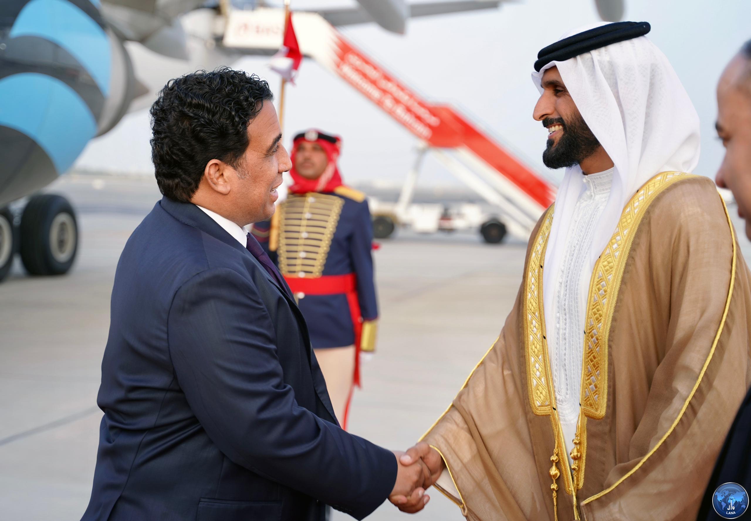 Al-Manfi arrives in Manama to participate in the 33rd Arab Summit.