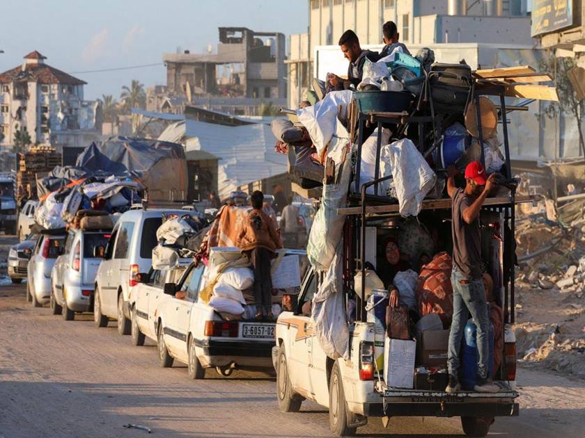 فيليب لازاريني : يصف الإدعاء الإسرائيلي بأن الفلسطينيين في غزة يمكنهم الانتقال إلى مناطق آمنة بالكاذب.