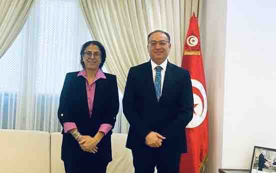  ( ستيفاني خوري ) تبحث مع السفير التونسي لدى ليبيا  سبل دعم المجتمع الدولي لعملية سياسية بقيادة ليبية . 