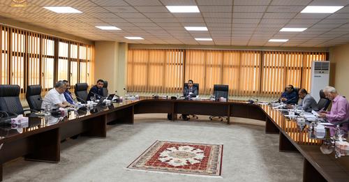 لجنة تضمين ملاحظات النواب على قانون الميزانية تواصل اجتماعاتها .