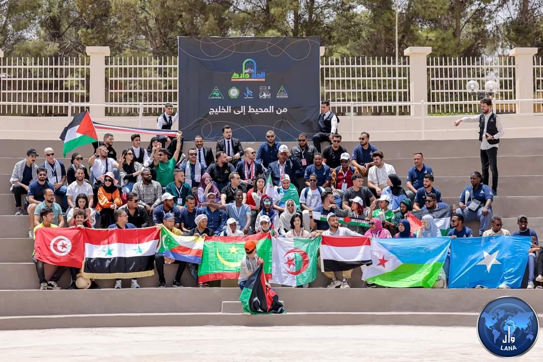  المشاركون في برنامج الدار دارك الذي تنظمه جمعية بيوت الشباب الليبية يزورون مدينة غريان .