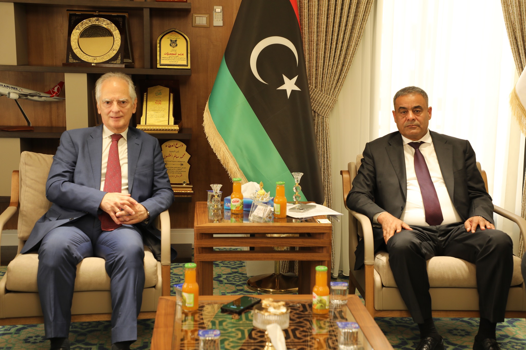 The Minister of Transportation calls on Greek companies to work in Libya and the return of flights to Libyan airports.