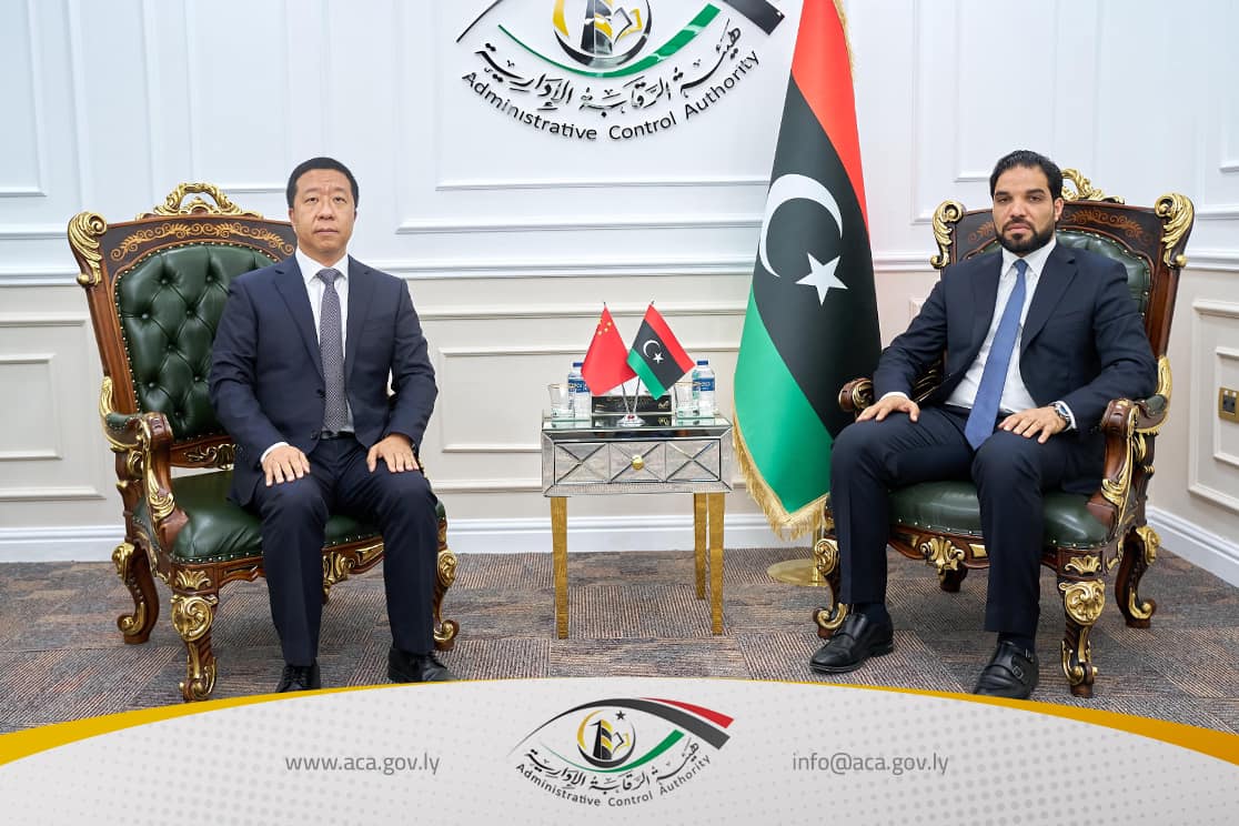 (  قادربوه )  يبحث مع القائم بأعمال سفارة الصين عودة الشركات الصينية إلى ليبيا . 