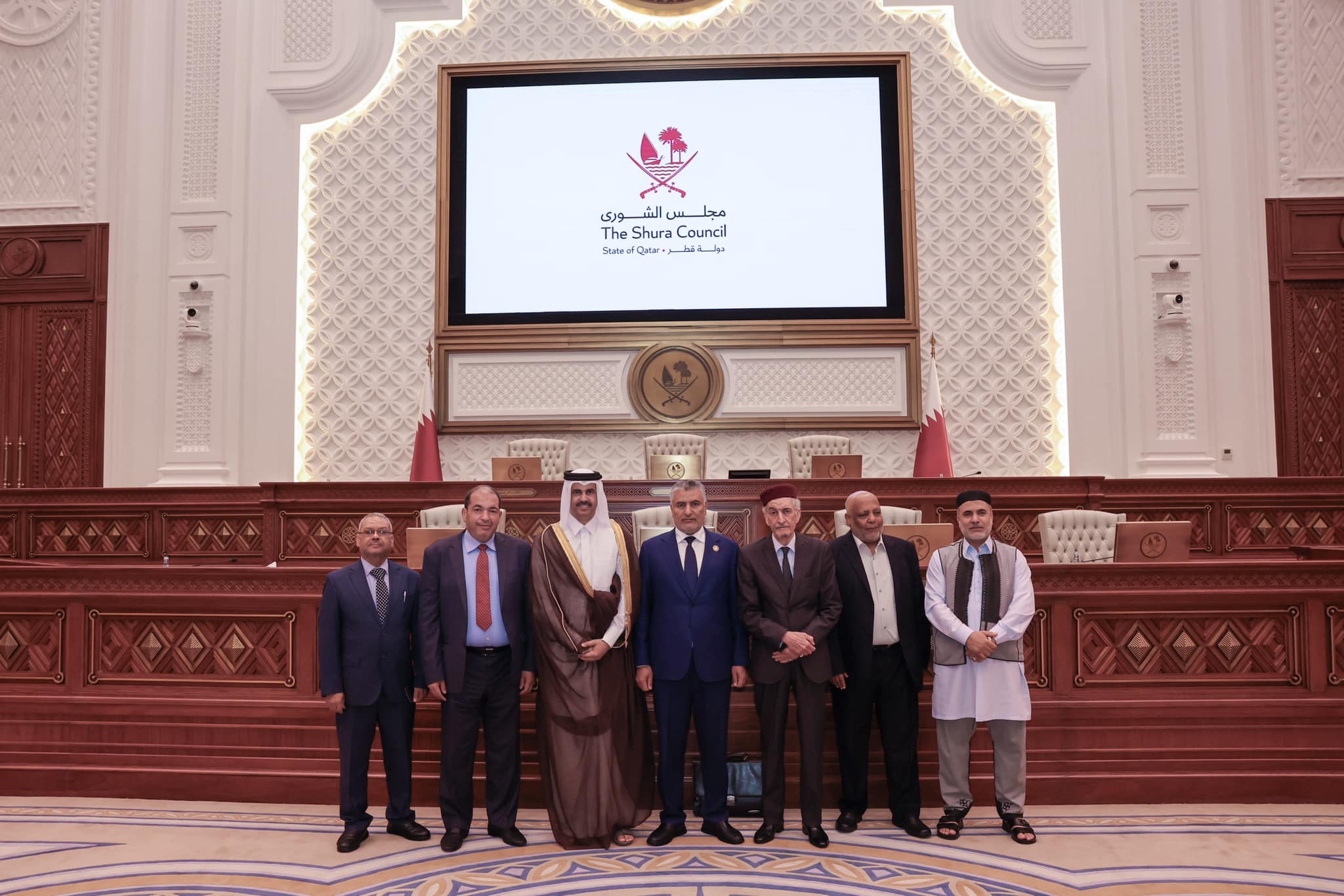 رئيس المجلس الأعلى للدولة يقوم بزيارة لمجلس الشورى القطري .