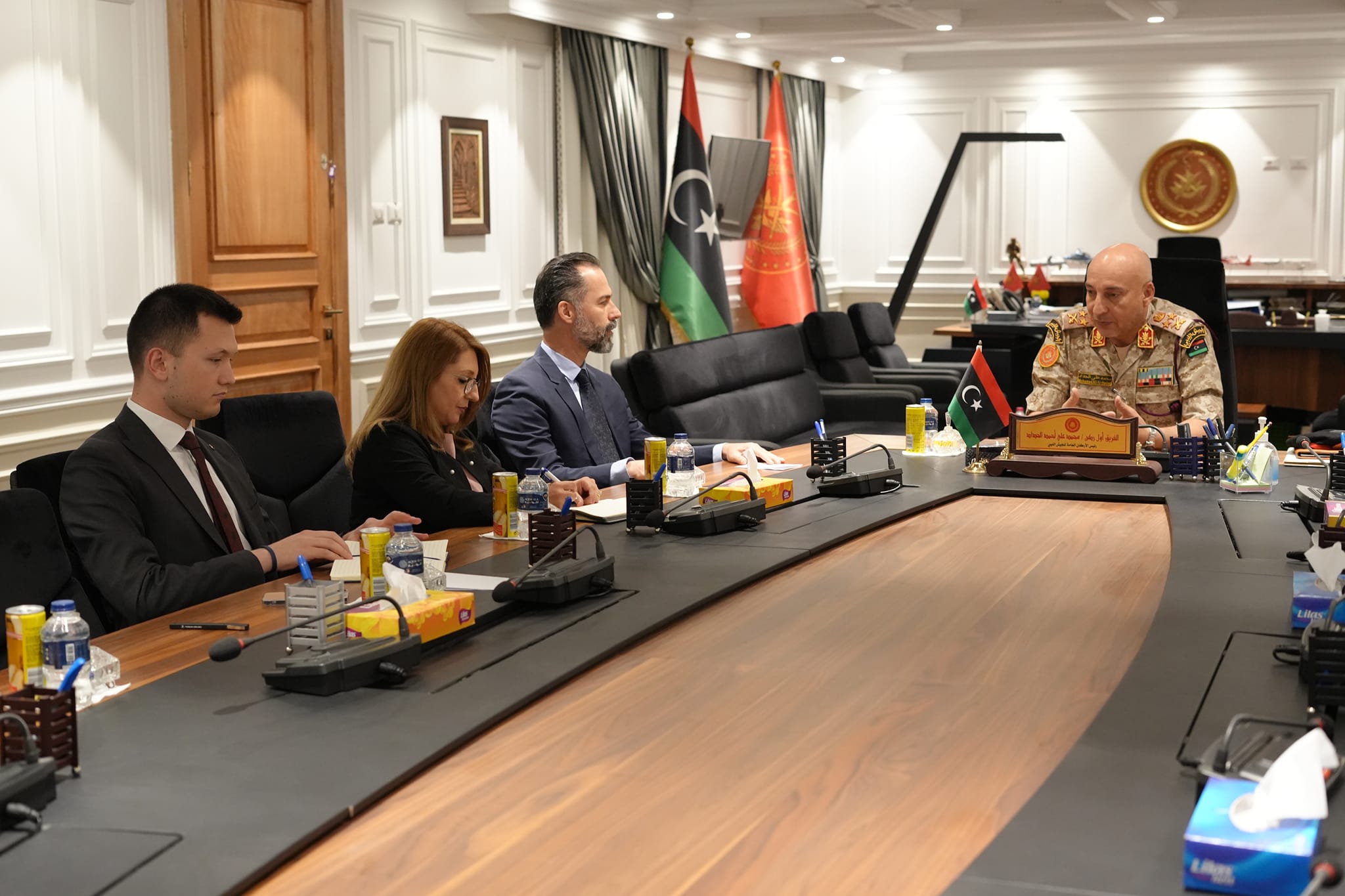 Lieutenant General (Al-Haddad) discusses with the new Turkish ambassador to Libya mechanisms for joint cooperation between the two countries.