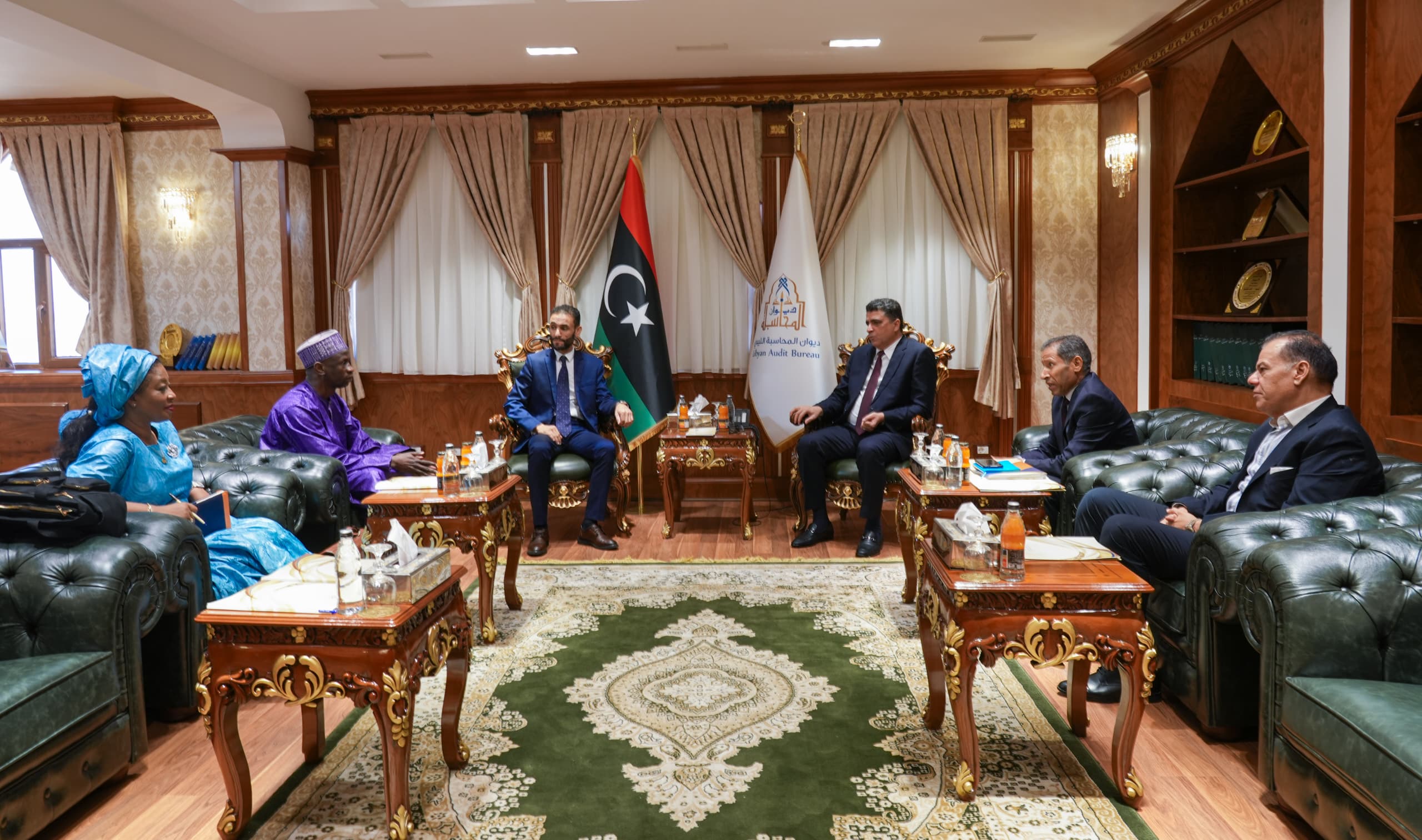 Shakshak discusses with the AFROSAI delegation the arrangements for holding the 16th General Assembly in Tripoli.