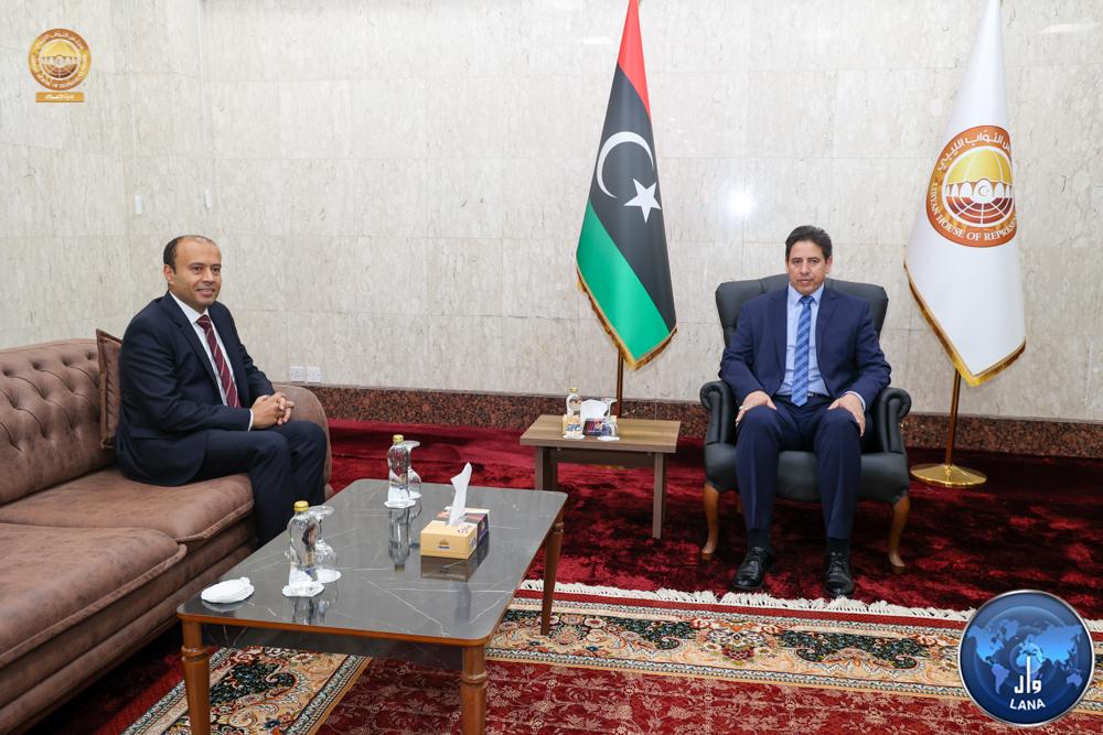 Al-Aqouri meets with the Egyptian Consul in Libya.