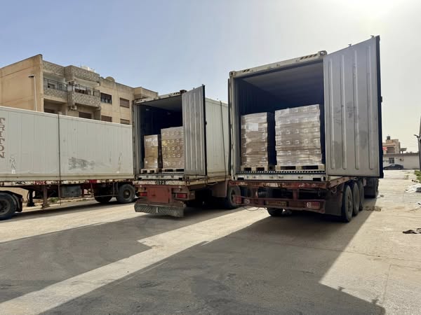 جهاز الامداد الطبي يستلم شحنة جديدة من المحاليل الوريدية .
