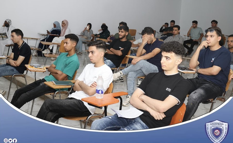 جهاز مكافحة المخدرات ينظم محاضرات توعوية بكلية العلوم السياسية والاتصالات - جامعة الزاوية.