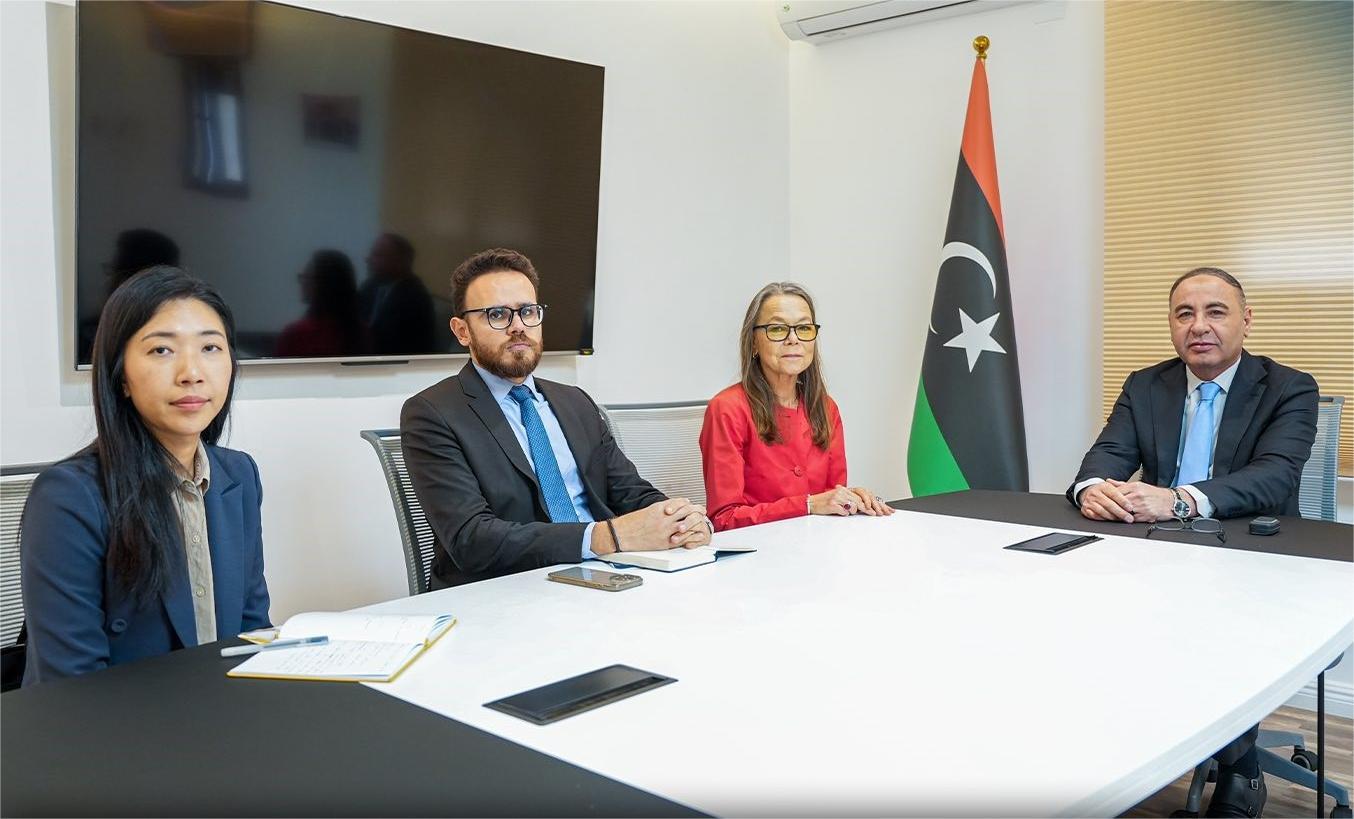 Al-Baour and the United Nations discuss strengthening cooperation and developing governance and oversight systems.