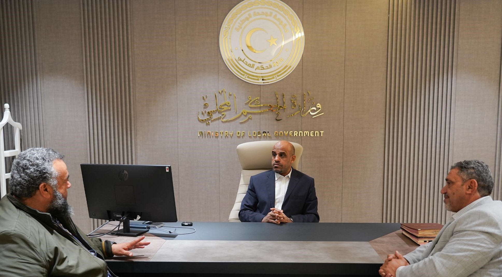  الجويفي يؤكد دعم المجالس المنتخبة خلال لقائه بعميدي يفرن وظاهر الجبل