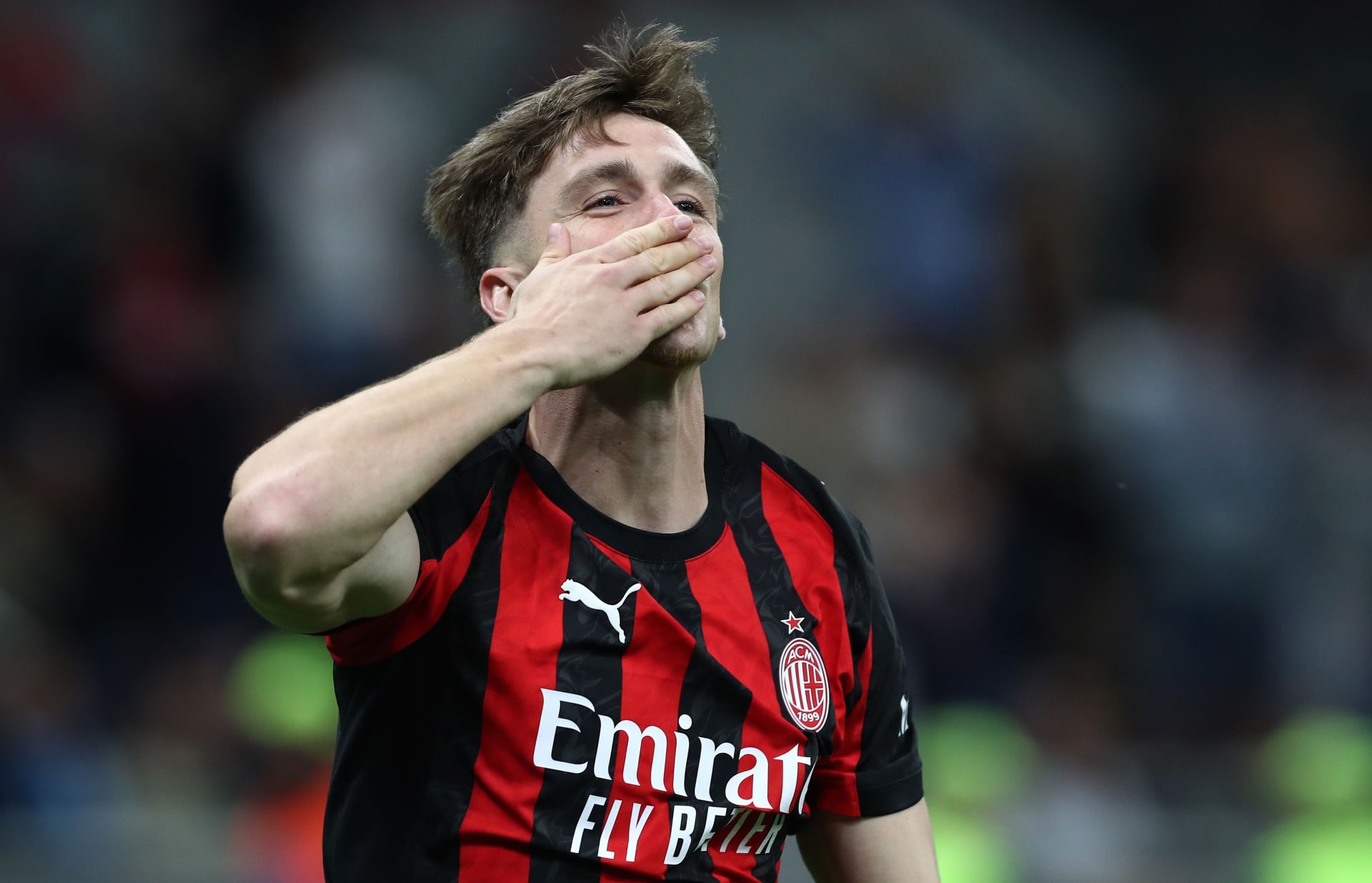 قمة مثيرة بين روما وميلان في الجولة 22 من الدوري الإيطالي