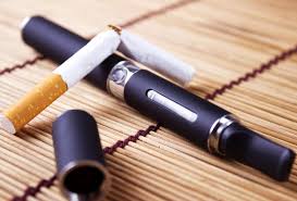 الهيئة الفرنسية لسلامة الأغذية والبيئة والصحة المهنية تحذر من مخاطر السجائر الإلكترونية