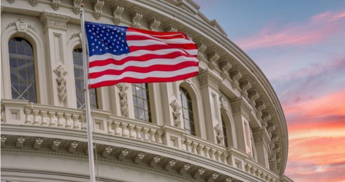 الدين الوطني الأمريكي يتجاوز 39 تريليون دولار وسط الحرب مع إيران