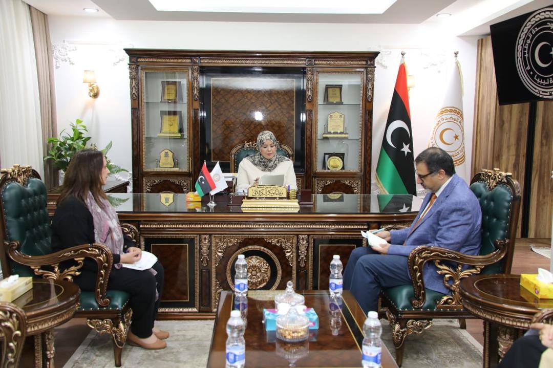 الكيلاني تستعرض مع اليونيسف خطط تطوير الخدمات الاجتماعية ودعم الطفولة .